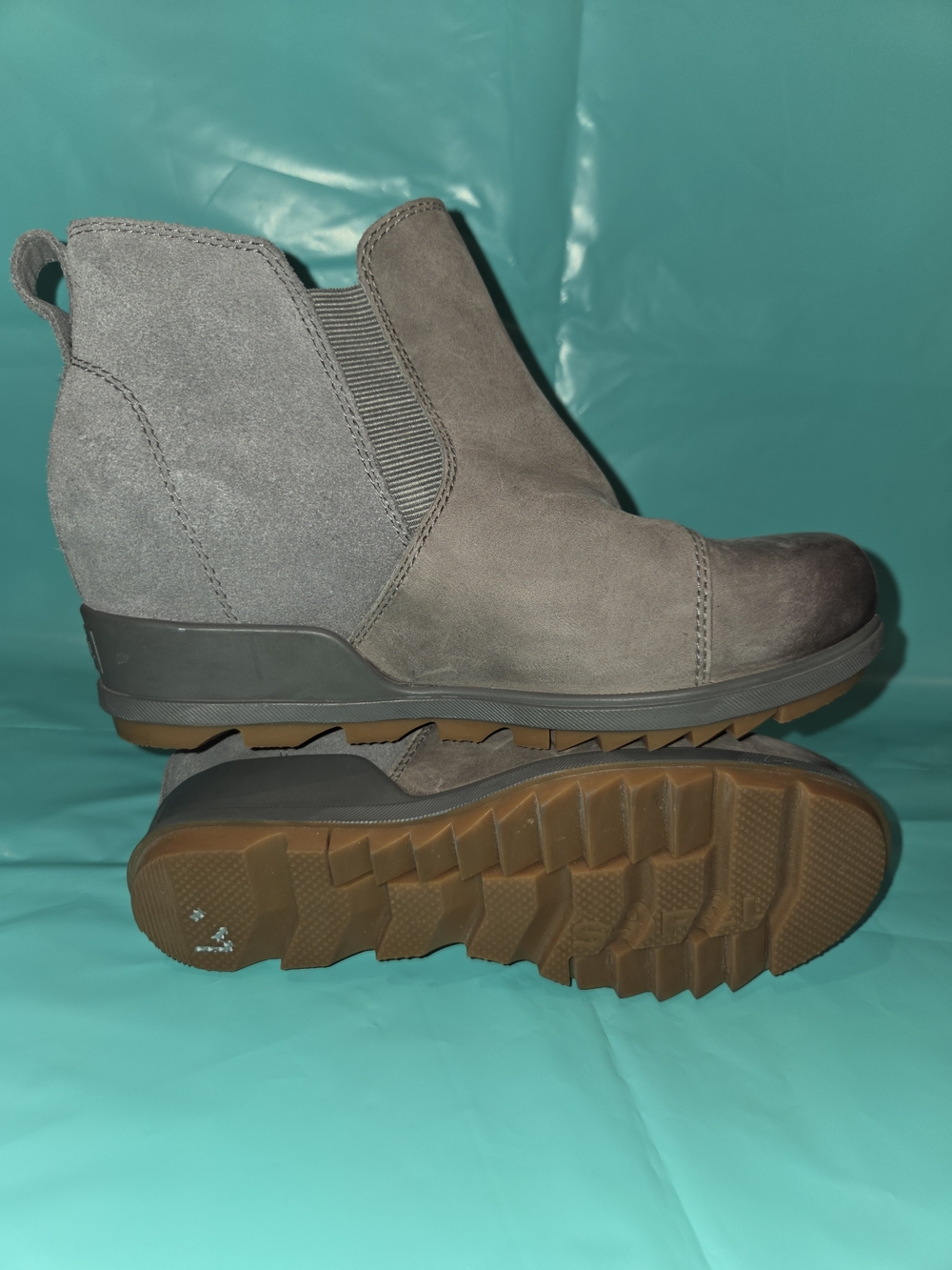 Sorel Gray Suede Chelsea Ankle Booties
